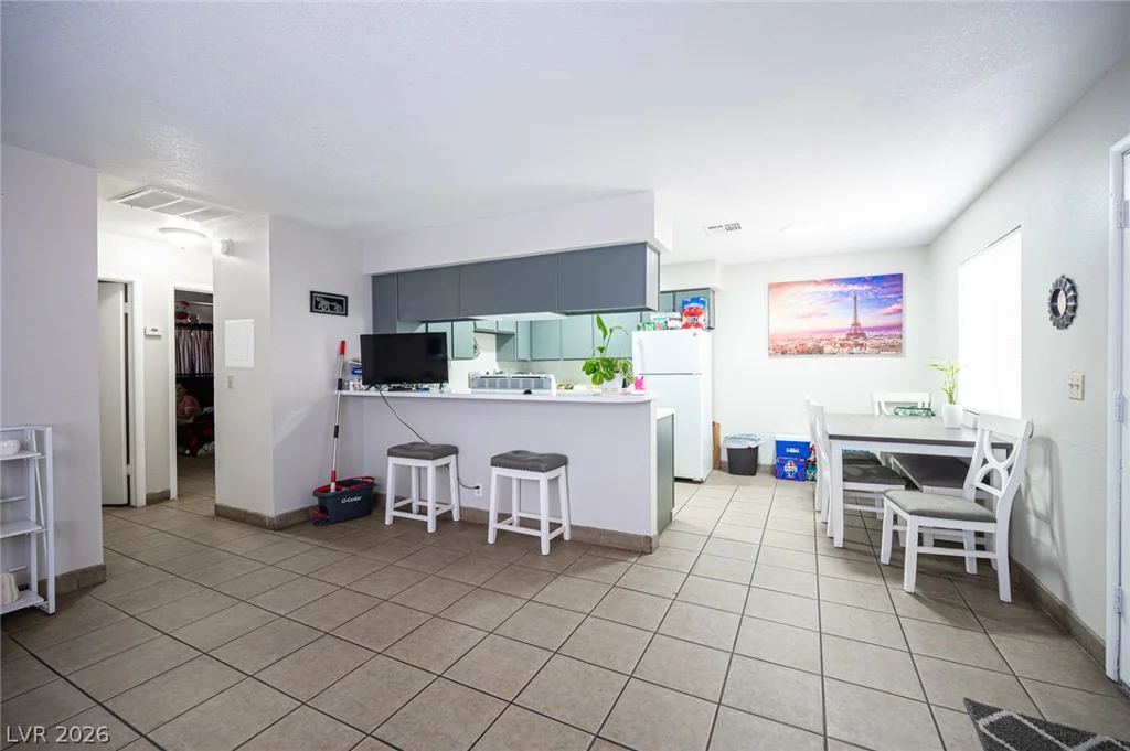 1524 Henry, Las Vegas, NV 89110