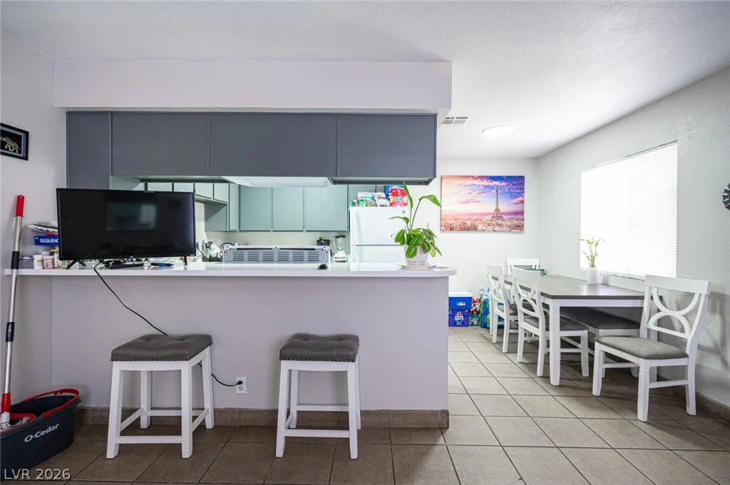 1524 Henry, Las Vegas, NV 89110