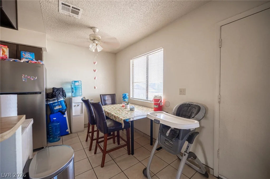 1524 Henry, Las Vegas, NV 89110
