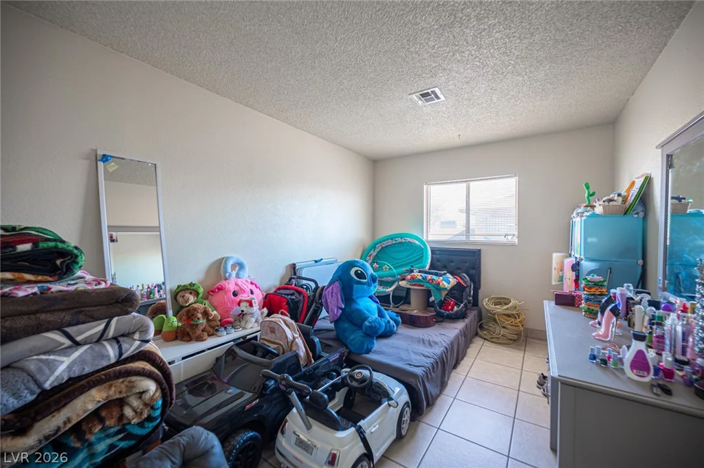 1524 Henry, Las Vegas, NV 89110