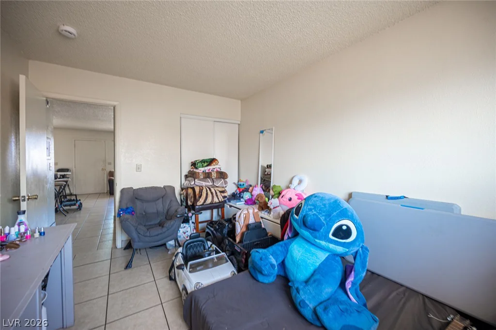 1524 Henry, Las Vegas, NV 89110