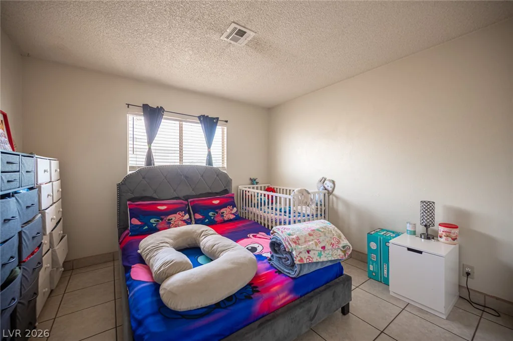 1524 Henry, Las Vegas, NV 89110