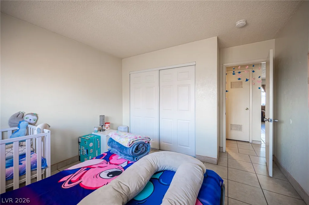 1524 Henry, Las Vegas, NV 89110