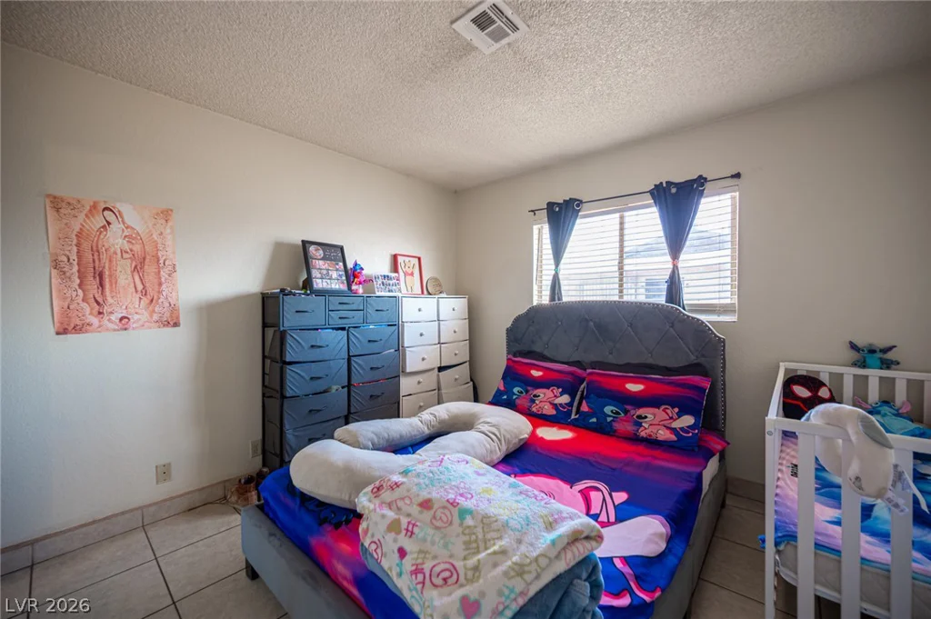 1524 Henry, Las Vegas, NV 89110