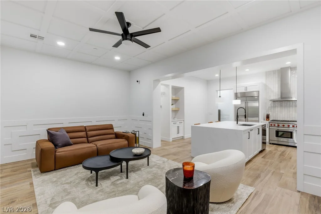 11280 Granite Ridge, Las Vegas, NV 89135