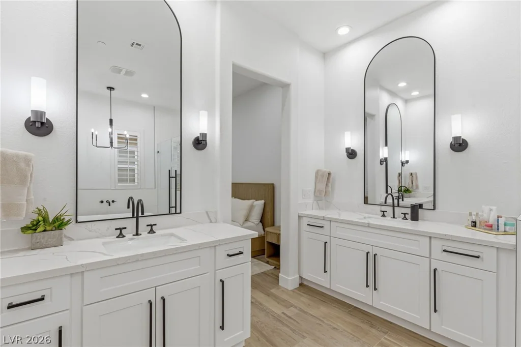 11280 Granite Ridge, Las Vegas, NV 89135
