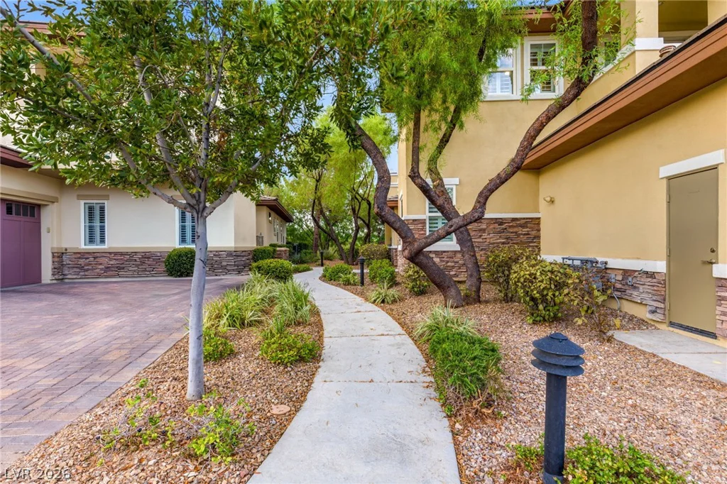 11280 Granite Ridge, Las Vegas, NV 89135
