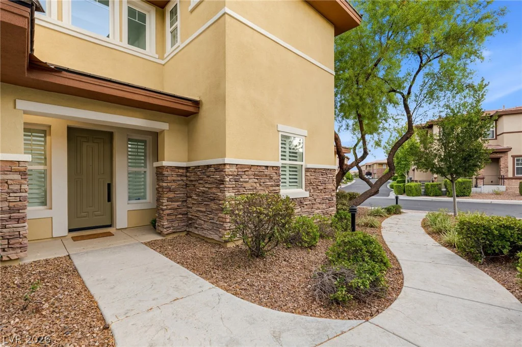 11280 Granite Ridge, Las Vegas, NV 89135