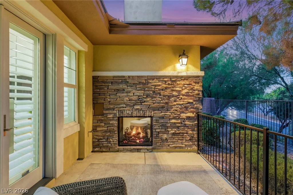 11280 Granite Ridge, Las Vegas, NV 89135