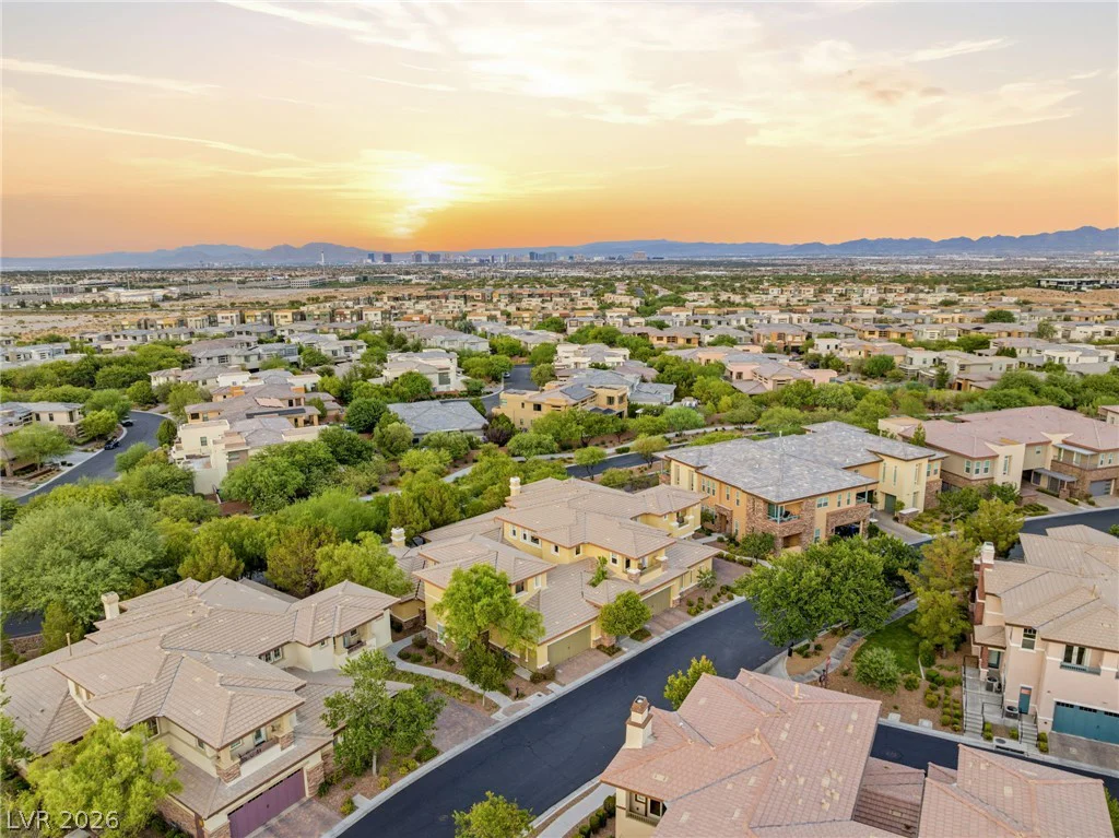 11280 Granite Ridge, Las Vegas, NV 89135