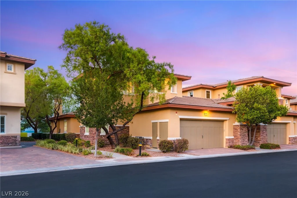 11280 Granite Ridge, Las Vegas, NV 89135