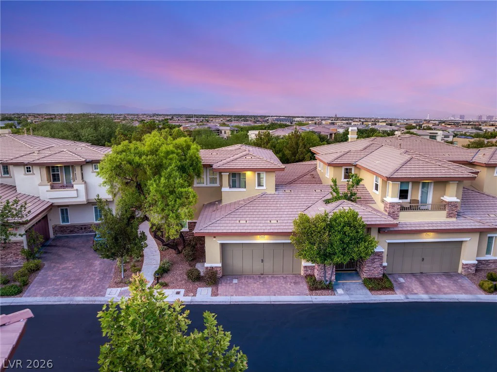 11280 Granite Ridge, Las Vegas, NV 89135