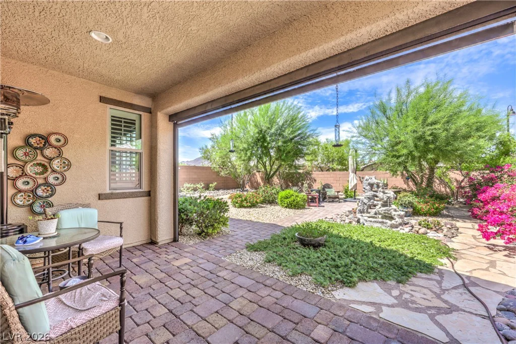 2641 Ornate Regiment, Henderson, NV 89044