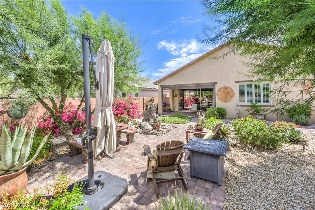 2641 Ornate Regiment, Henderson, NV 89044