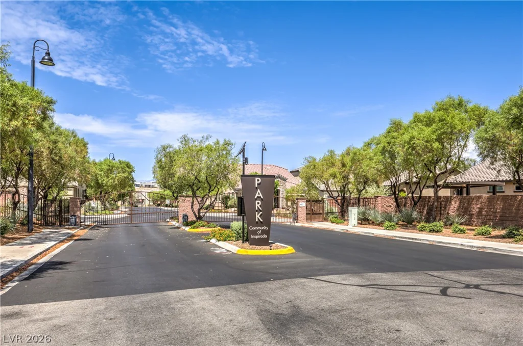 2641 Ornate Regiment, Henderson, NV 89044