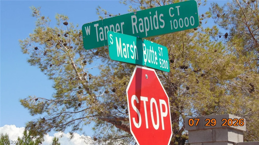10071 Tanner Rapids, Las Vegas, NV 89148