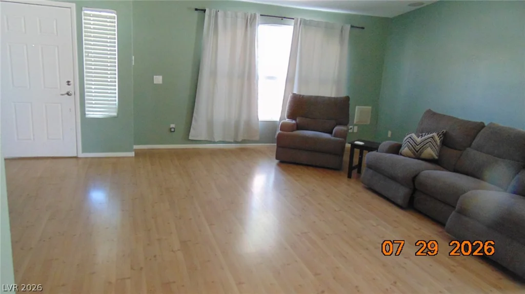 10071 Tanner Rapids, Las Vegas, NV 89148