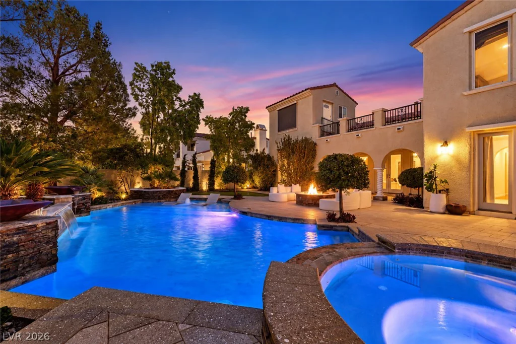 3381 Birchwood Park, Las Vegas, NV 89141