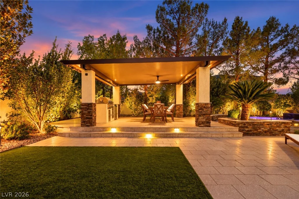 3381 Birchwood Park, Las Vegas, NV 89141