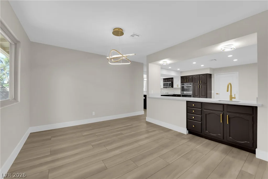 1783 Pandora, Las Vegas, NV 89123