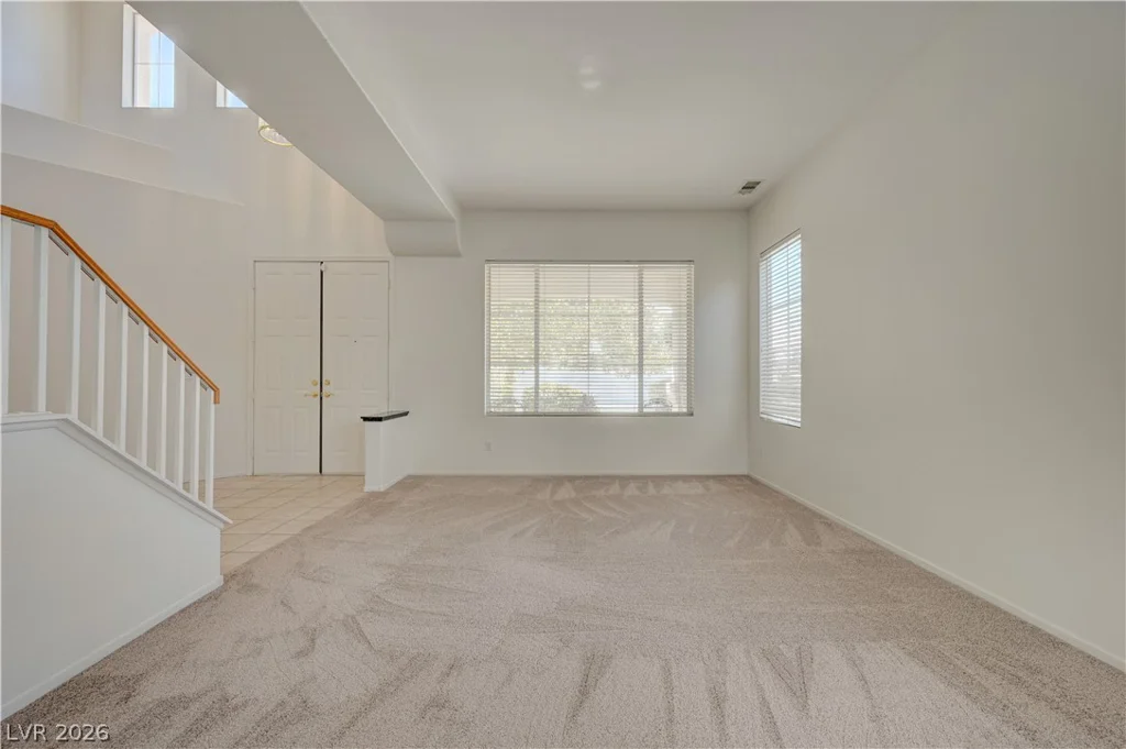 6118 Rising, North Las Vegas, NV 89031