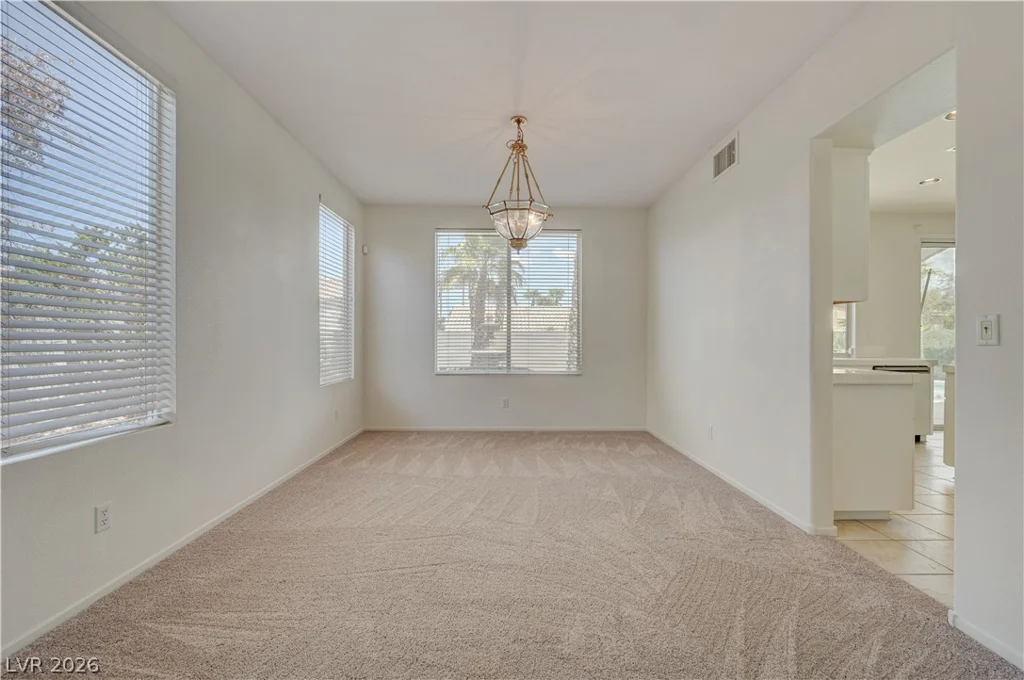 6118 Rising, North Las Vegas, NV 89031