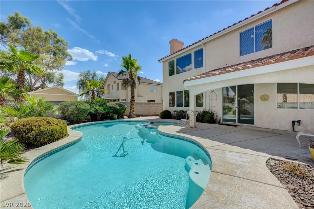 6118 Rising, North Las Vegas, NV 89031