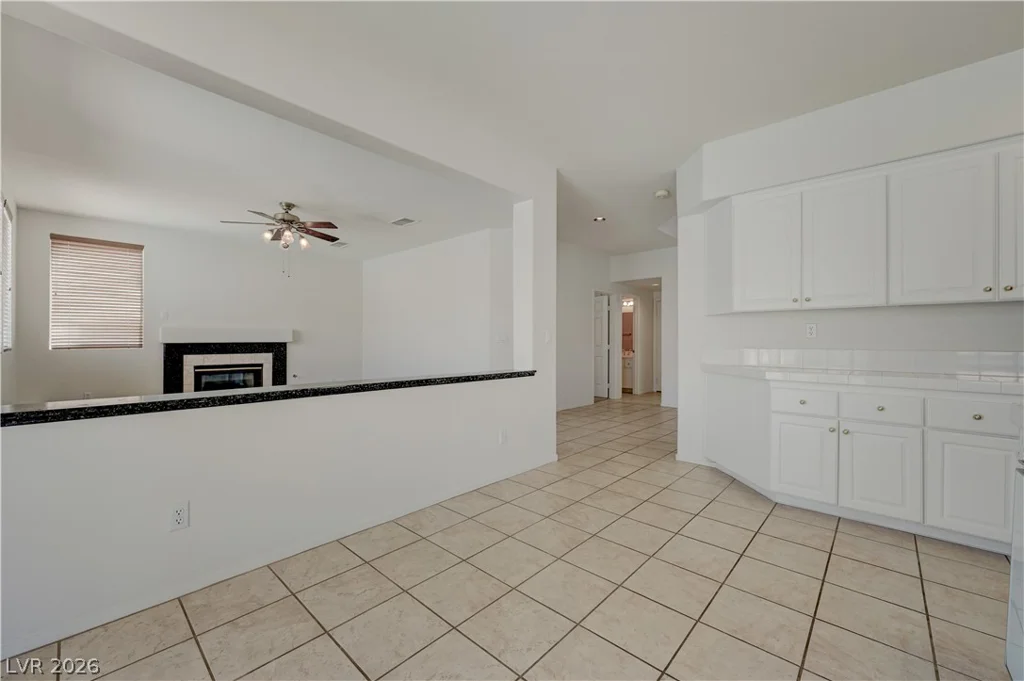 6118 Rising, North Las Vegas, NV 89031