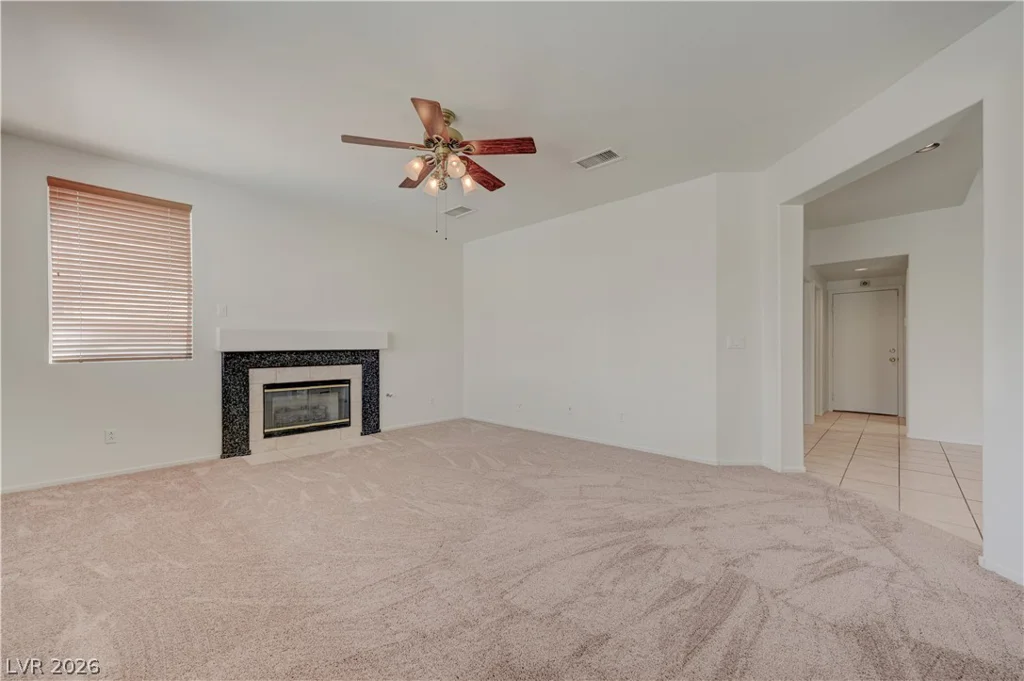 6118 Rising, North Las Vegas, NV 89031
