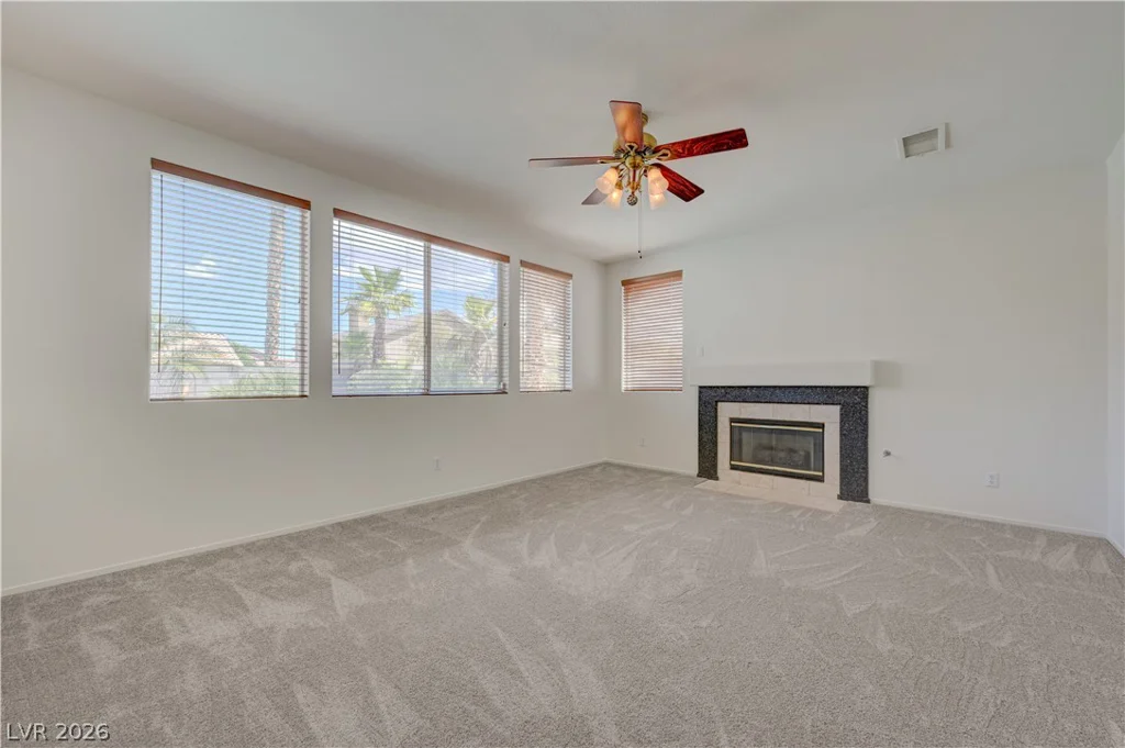 6118 Rising, North Las Vegas, NV 89031