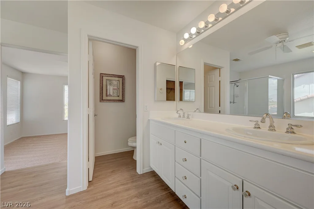 6118 Rising, North Las Vegas, NV 89031