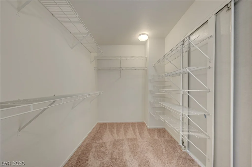 6118 Rising, North Las Vegas, NV 89031