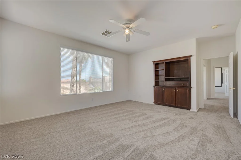 6118 Rising, North Las Vegas, NV 89031