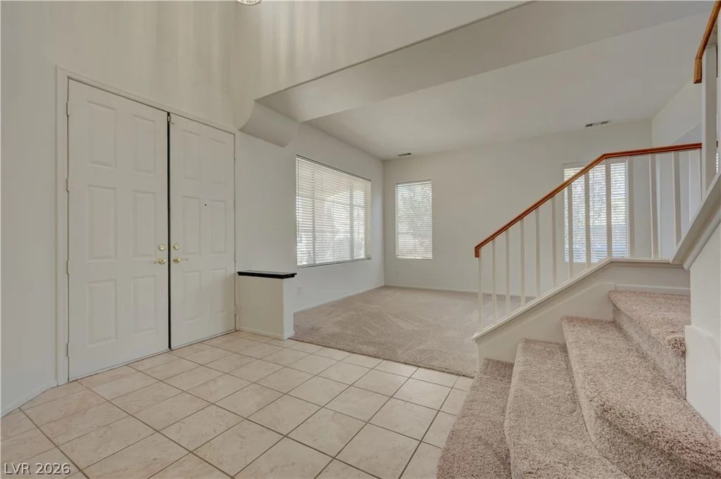 6118 Rising, North Las Vegas, NV 89031