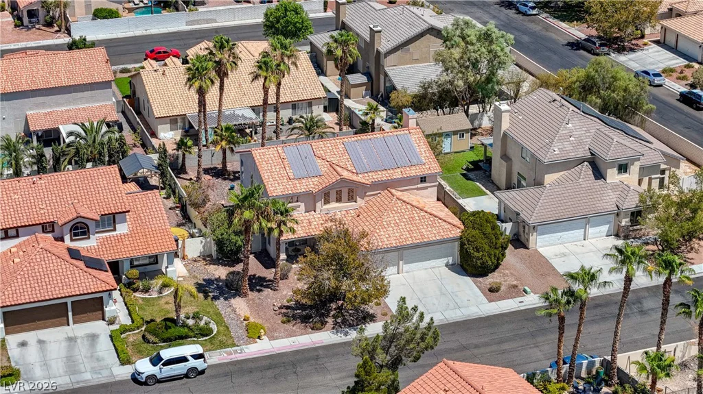 6118 Rising, North Las Vegas, NV 89031