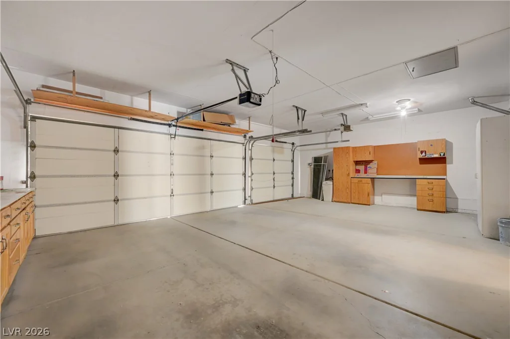 6118 Rising, North Las Vegas, NV 89031