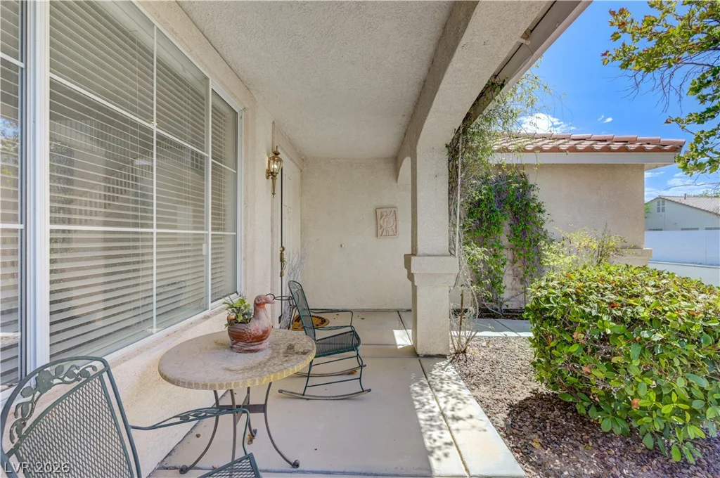 6118 Rising, North Las Vegas, NV 89031