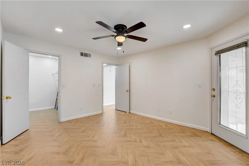 3053 Casey, Las Vegas, NV 89120