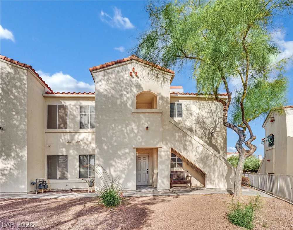 698 Racetrack, Henderson, NV 89015