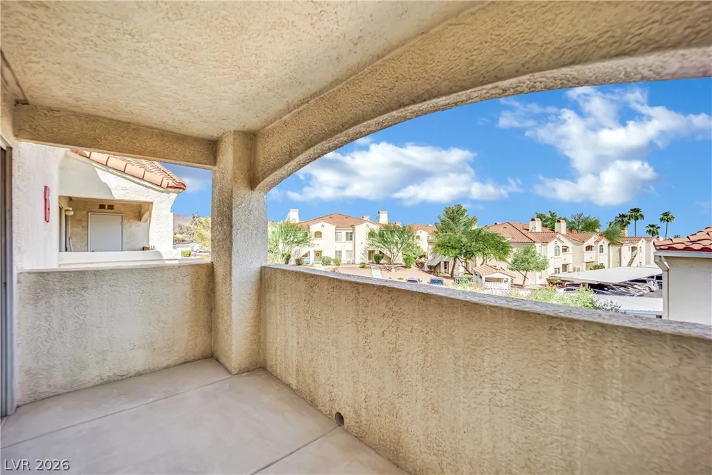 698 Racetrack, Henderson, NV 89015