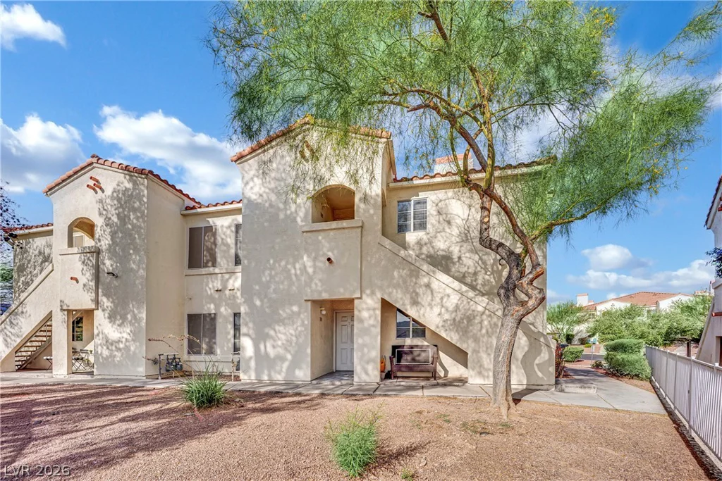 698 Racetrack, Henderson, NV 89015