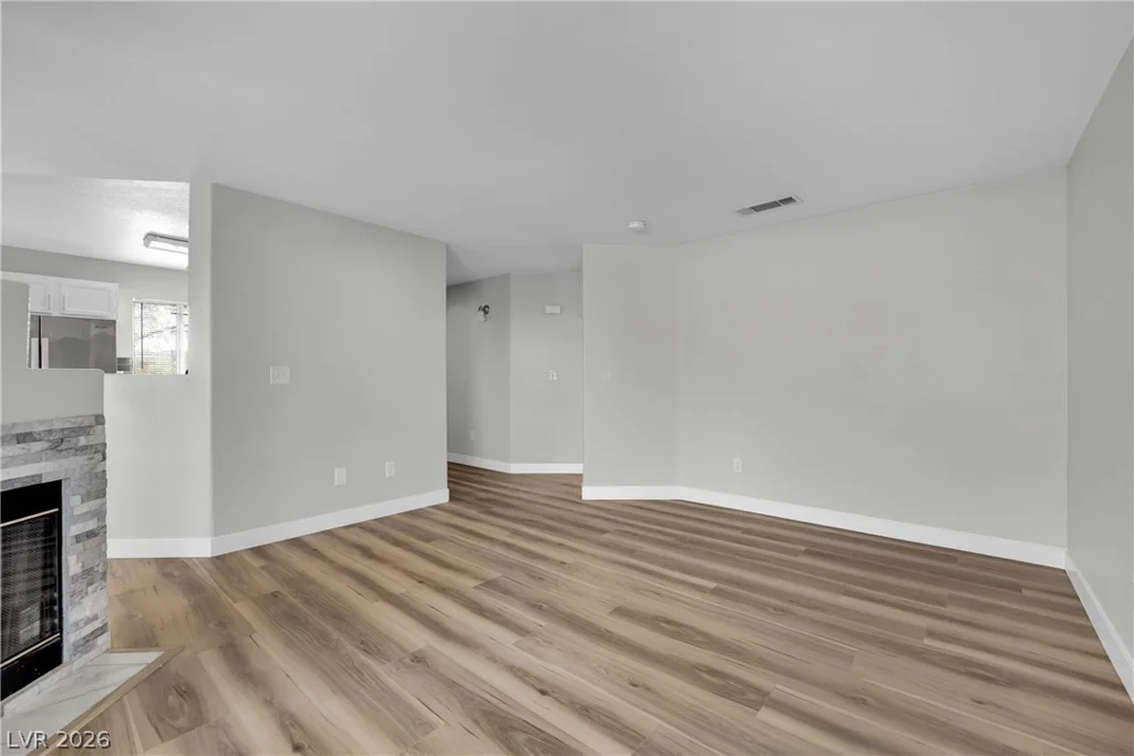 698 Racetrack, Henderson, NV 89015