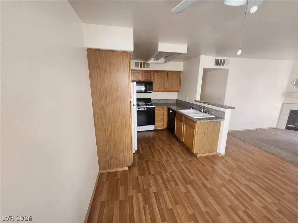 5150 Mandalay Springs, Las Vegas, NV 89120