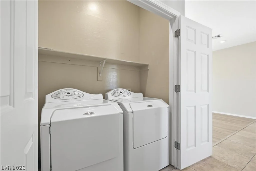 2428 Ashen Light, Henderson, NV 89044