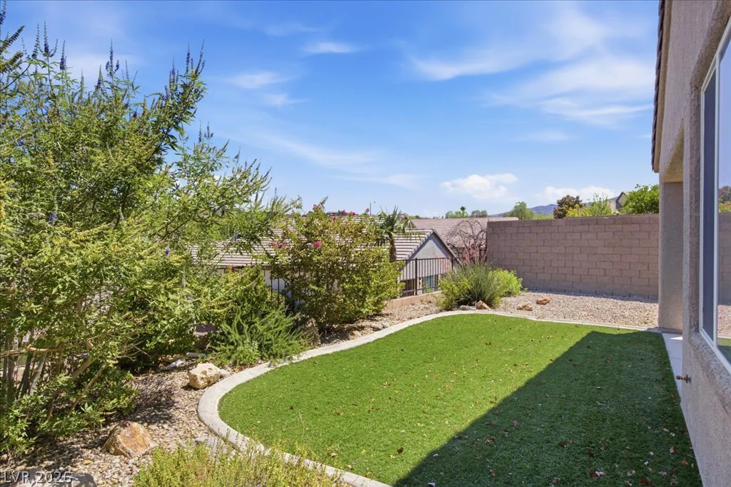 2428 Ashen Light, Henderson, NV 89044