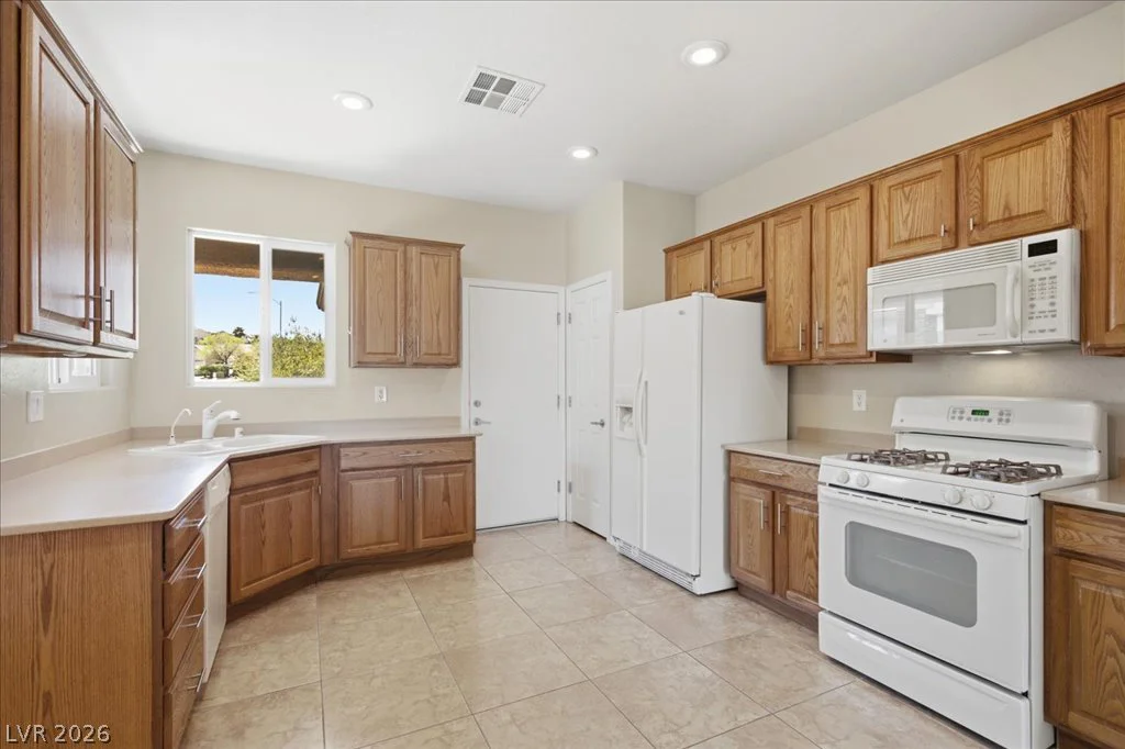 2428 Ashen Light, Henderson, NV 89044