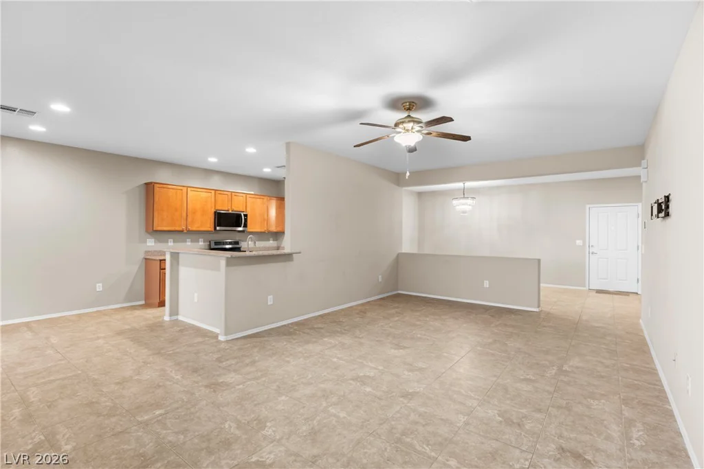 7725 Island Rail, North Las Vegas, NV 89084
