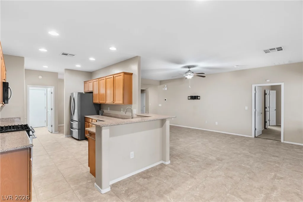 7725 Island Rail, North Las Vegas, NV 89084