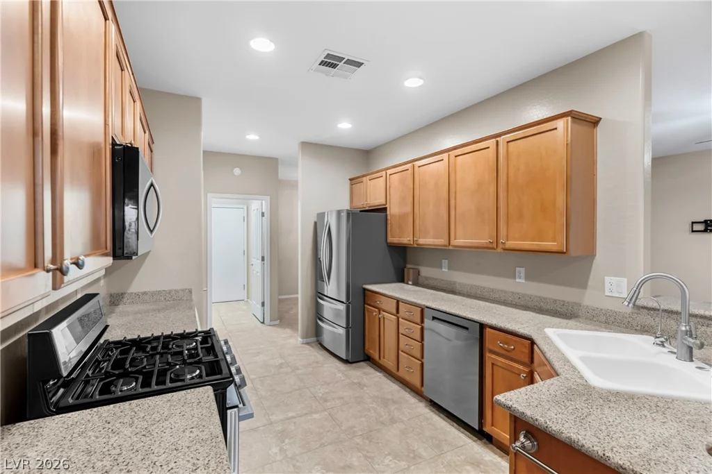 7725 Island Rail, North Las Vegas, NV 89084