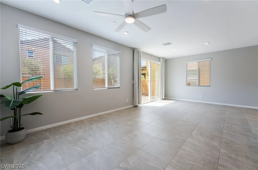 869 Greenspire, Henderson, NV 89011